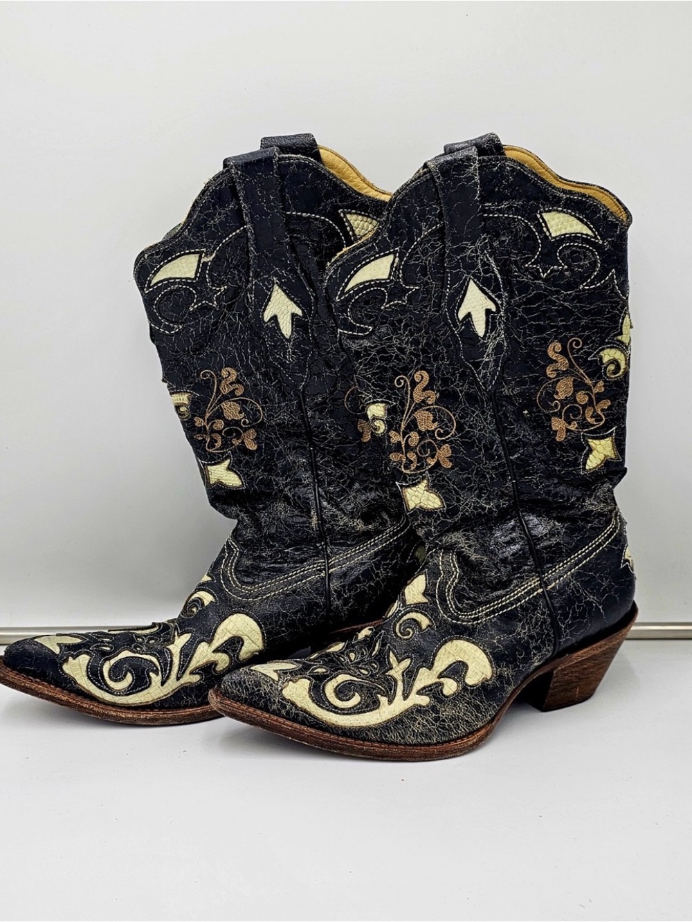 Vintage Corral Western Boots Bone Lizard Overlay Pointy Toe C2116
